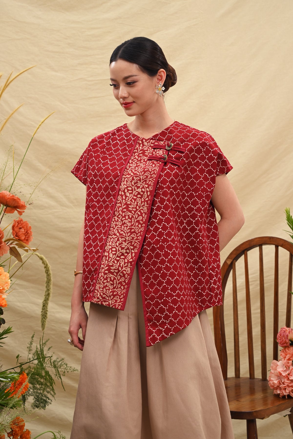 Nikki Dobi T5718