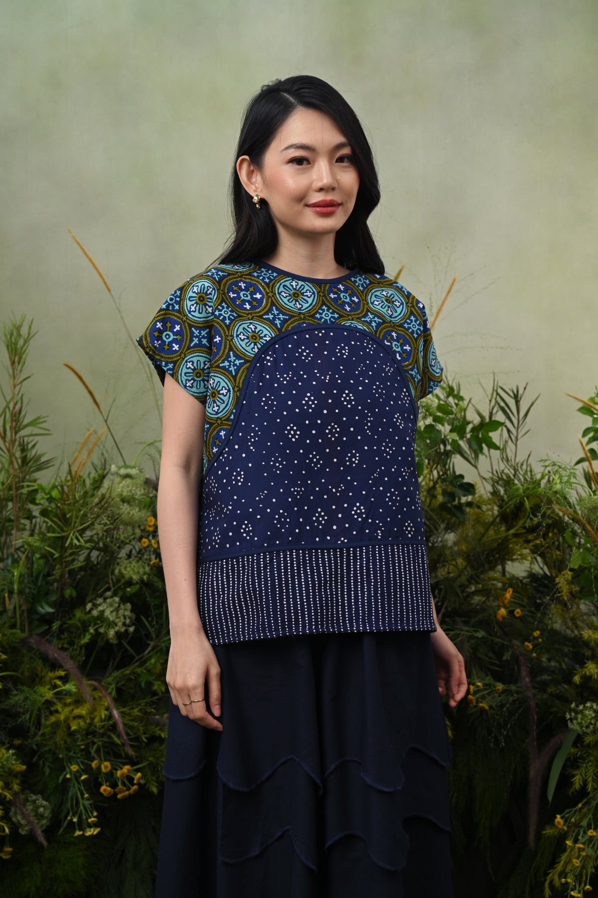 Dhini Shania Encim T5377