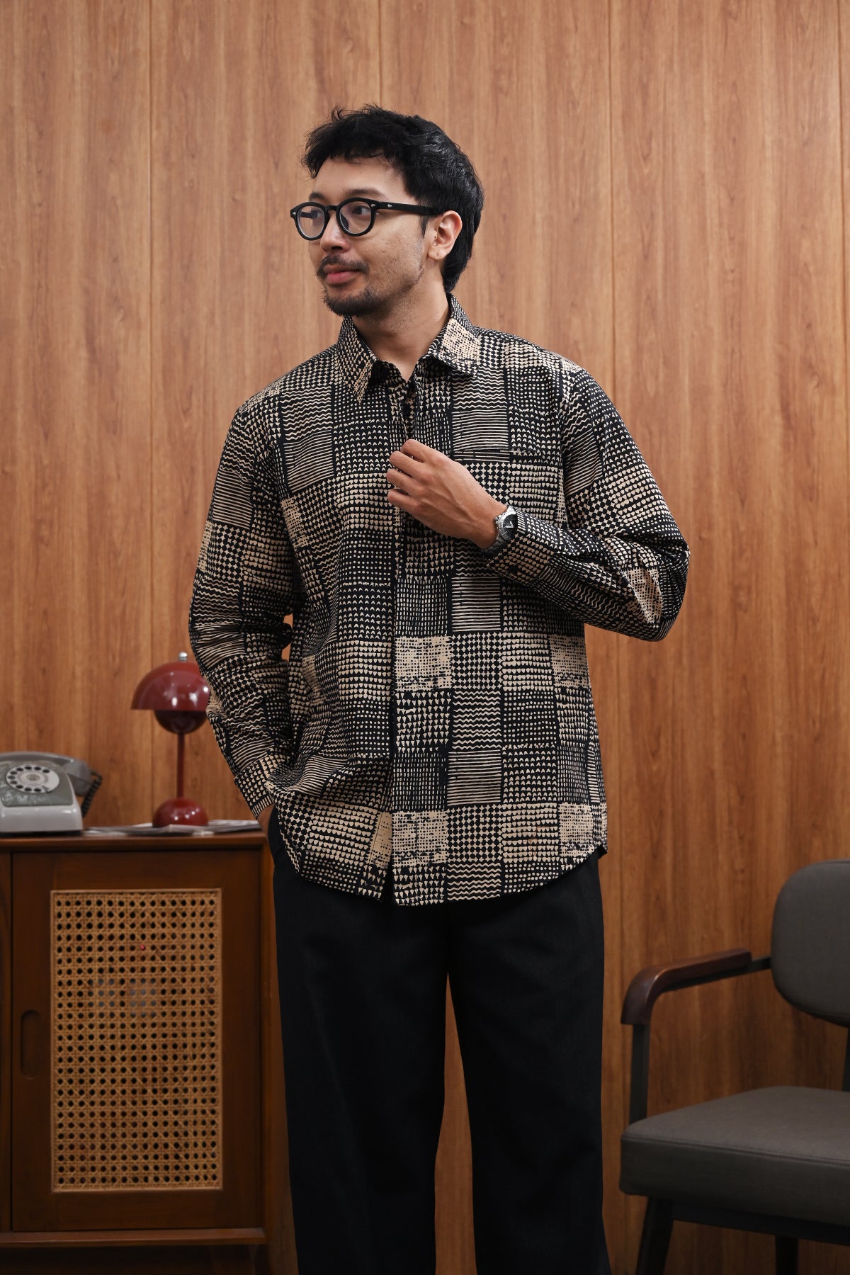 Pyxis Harmoni Black Long L0178