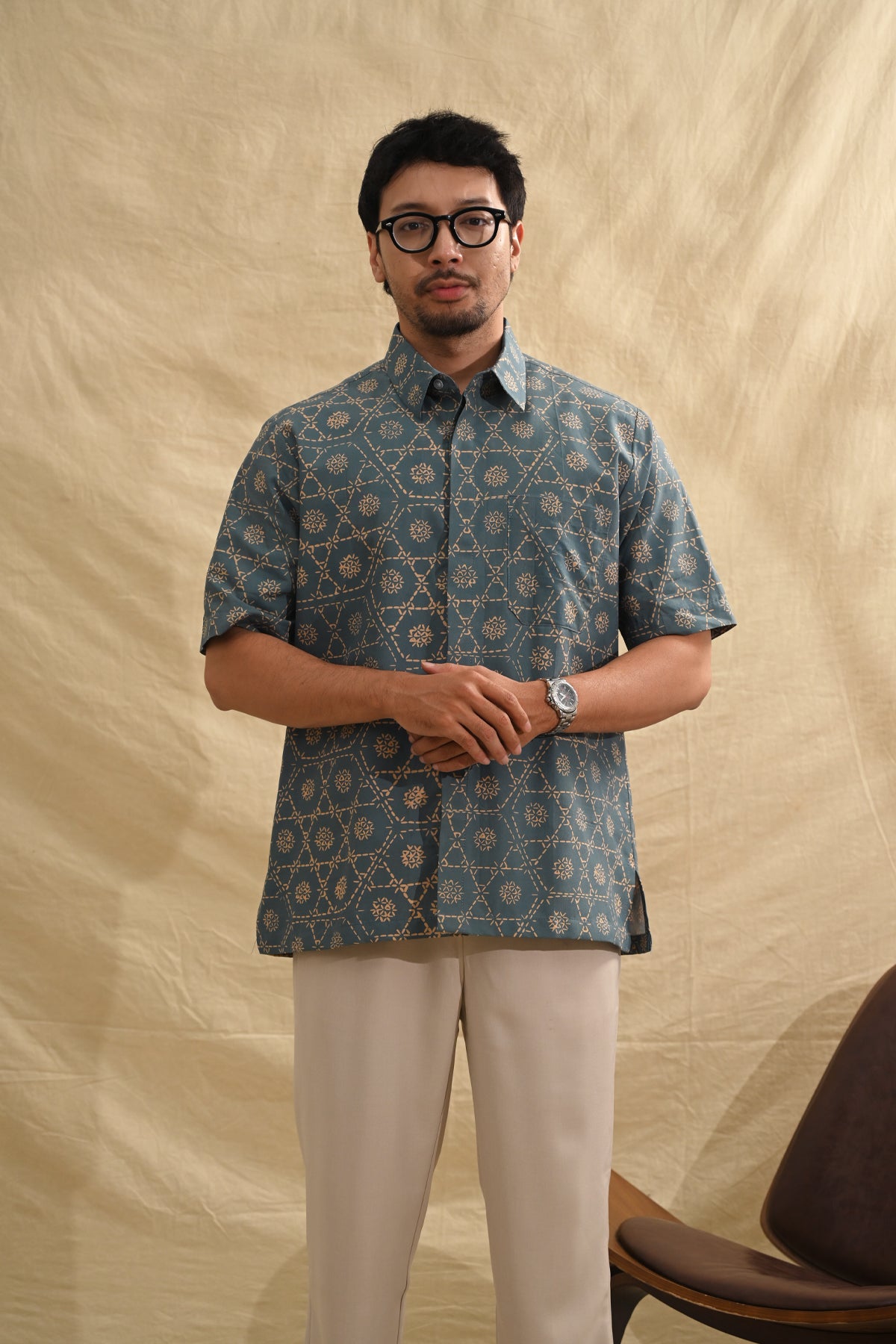 Hexagon Short Garut M0370