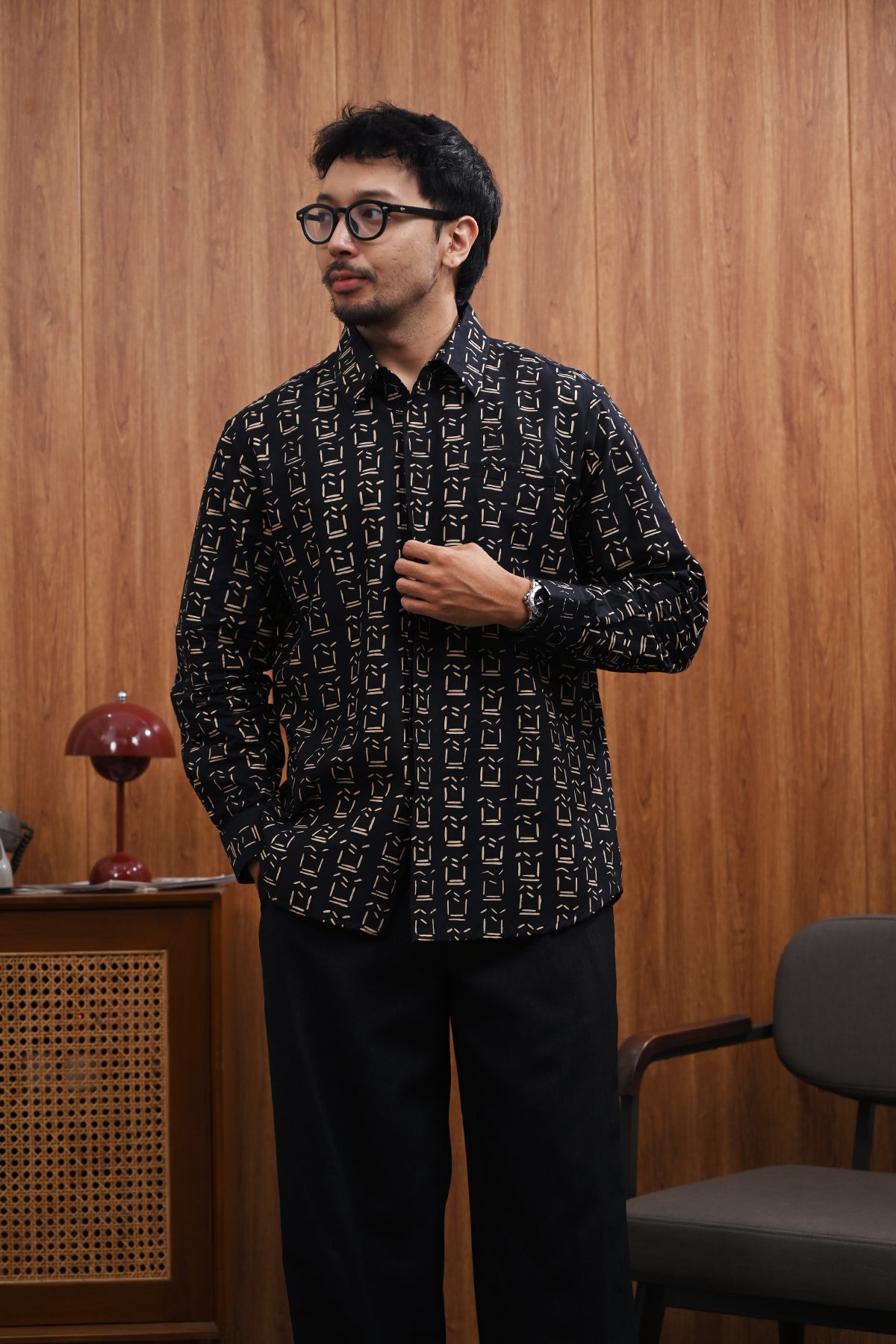 Upsilon Harmoni Black Long L0176