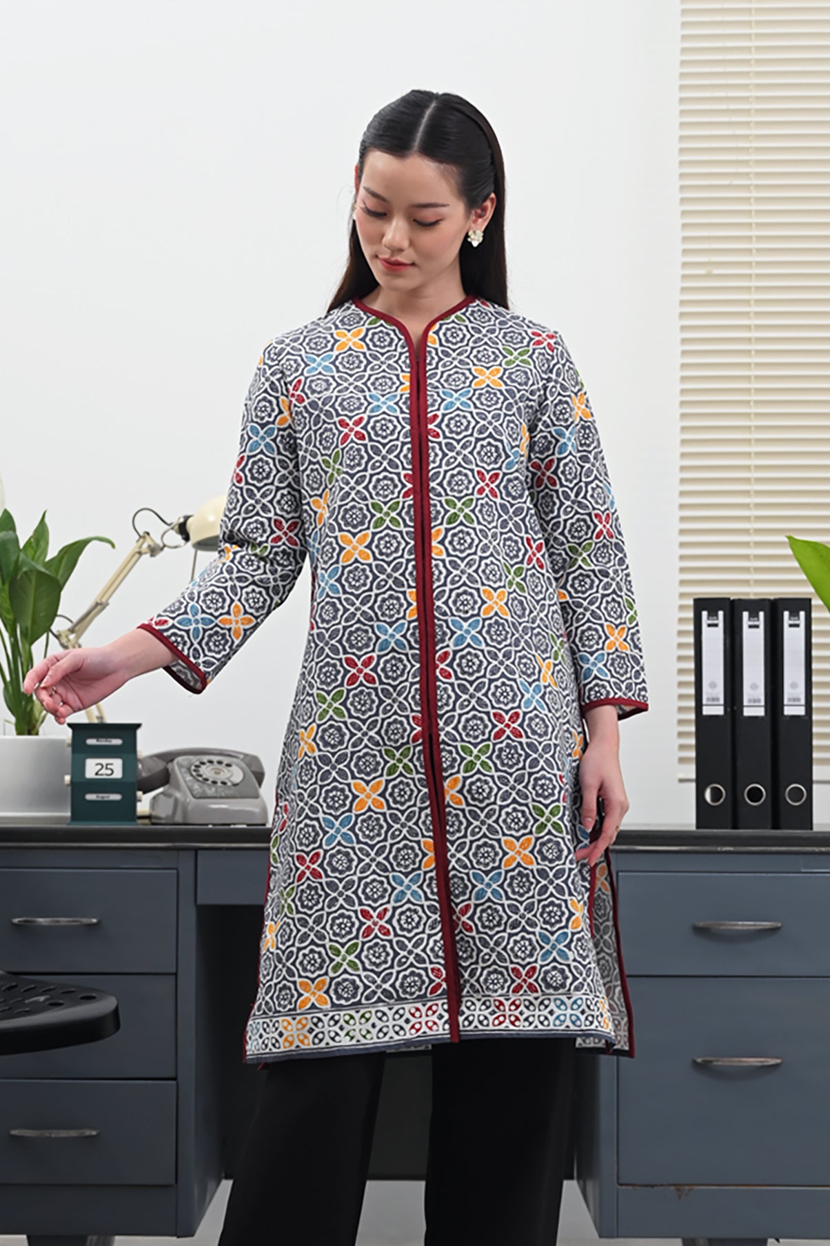 Ayala Wonogiren T4569