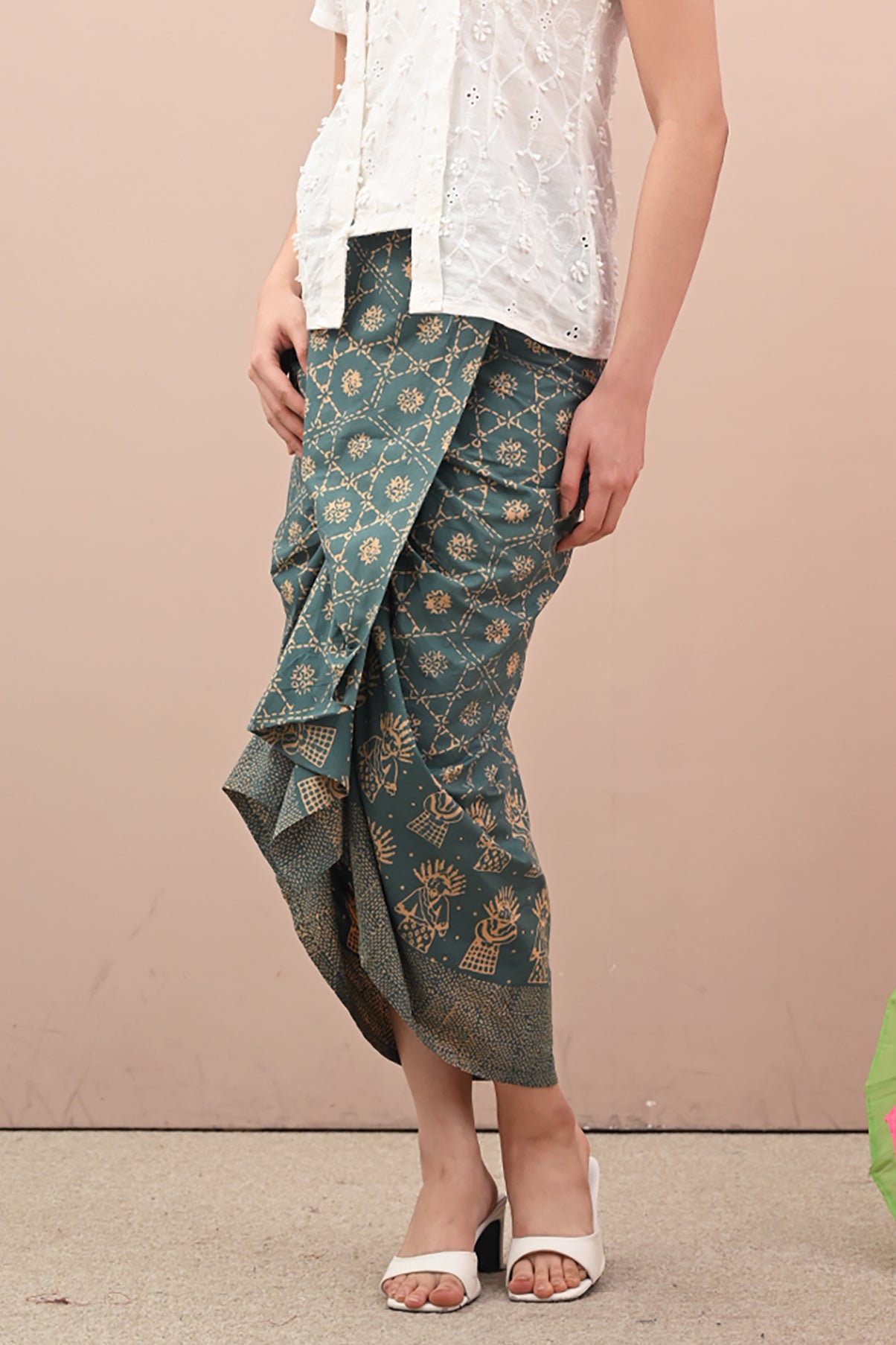 Lilit Skirt Garut Betawi P0505