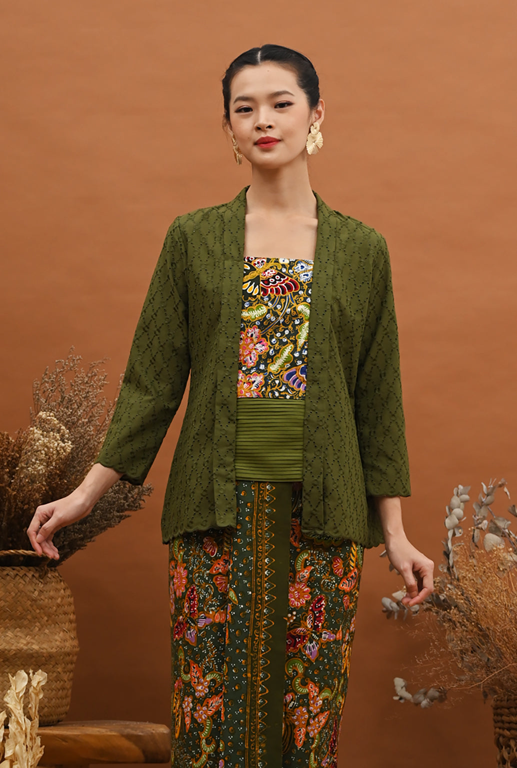 Kebaya Kartini Green Lasem T2849