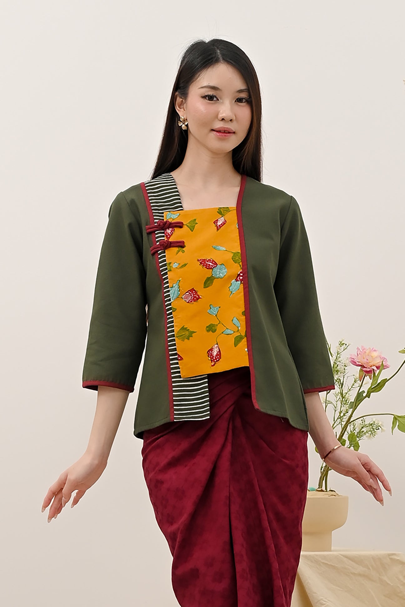 Kebaya Dwika Tulis Betawi T4242