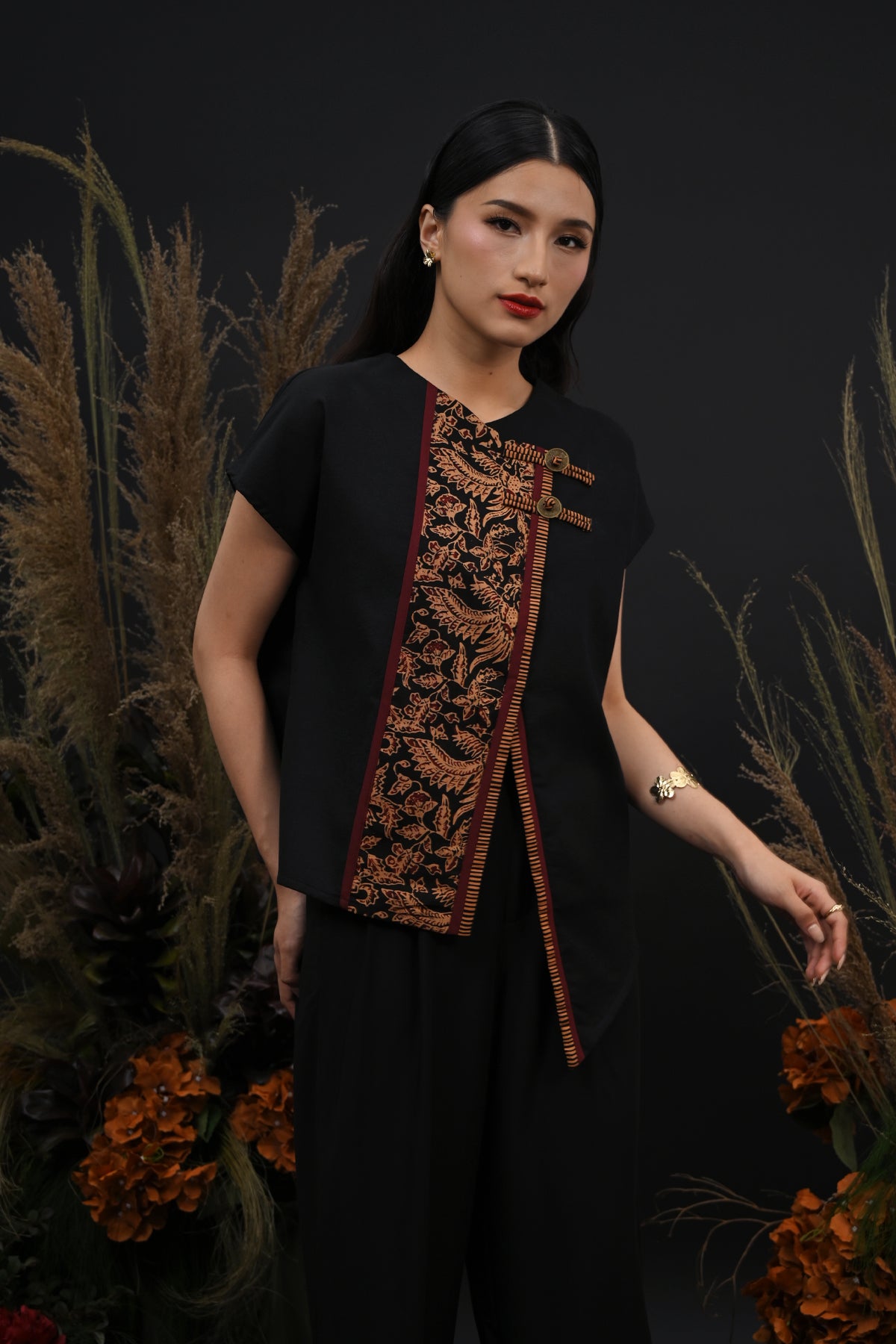 Nikki Sembagi Cirebon T6135