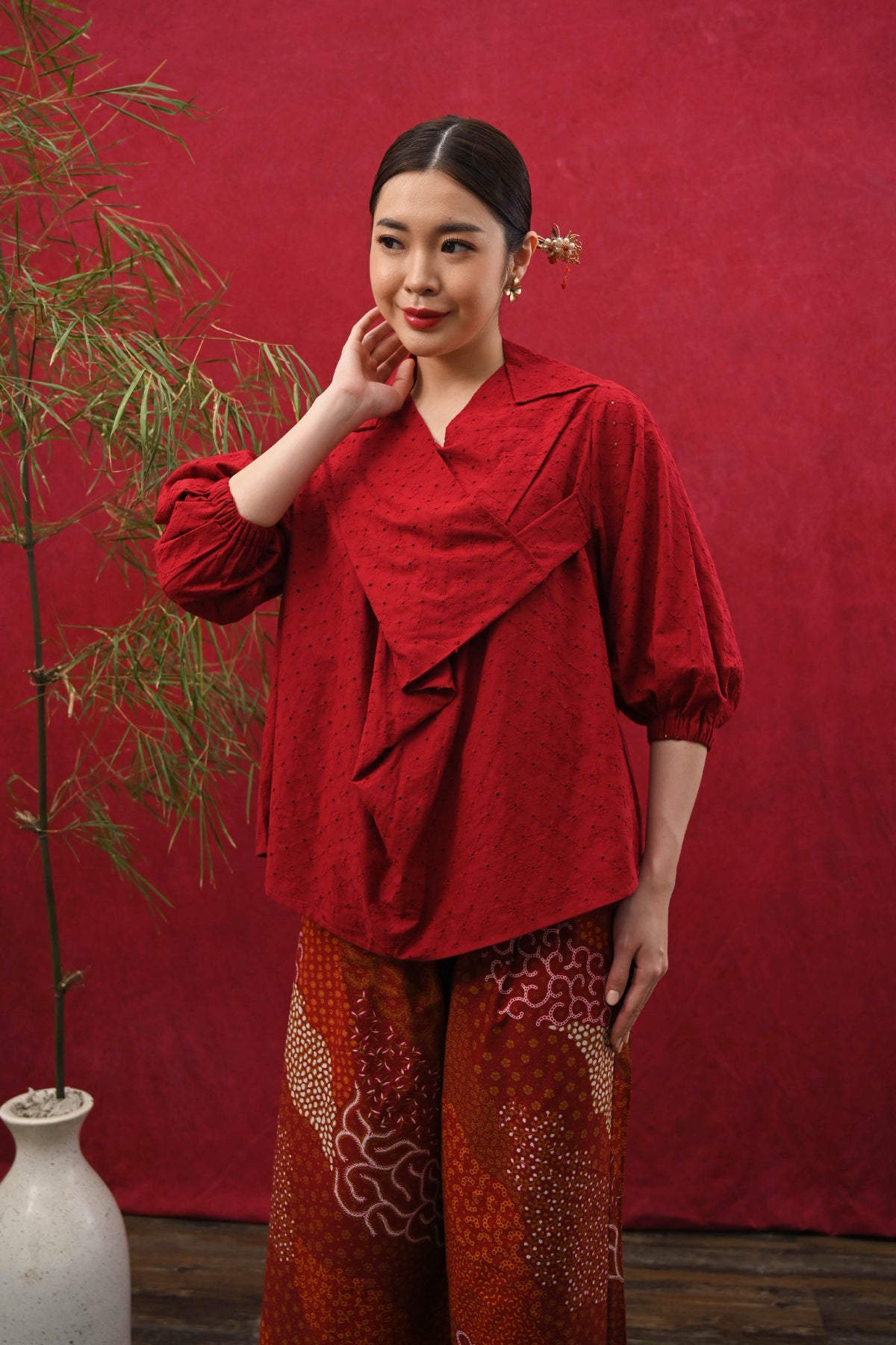 Adia Basic Red CNY T5240