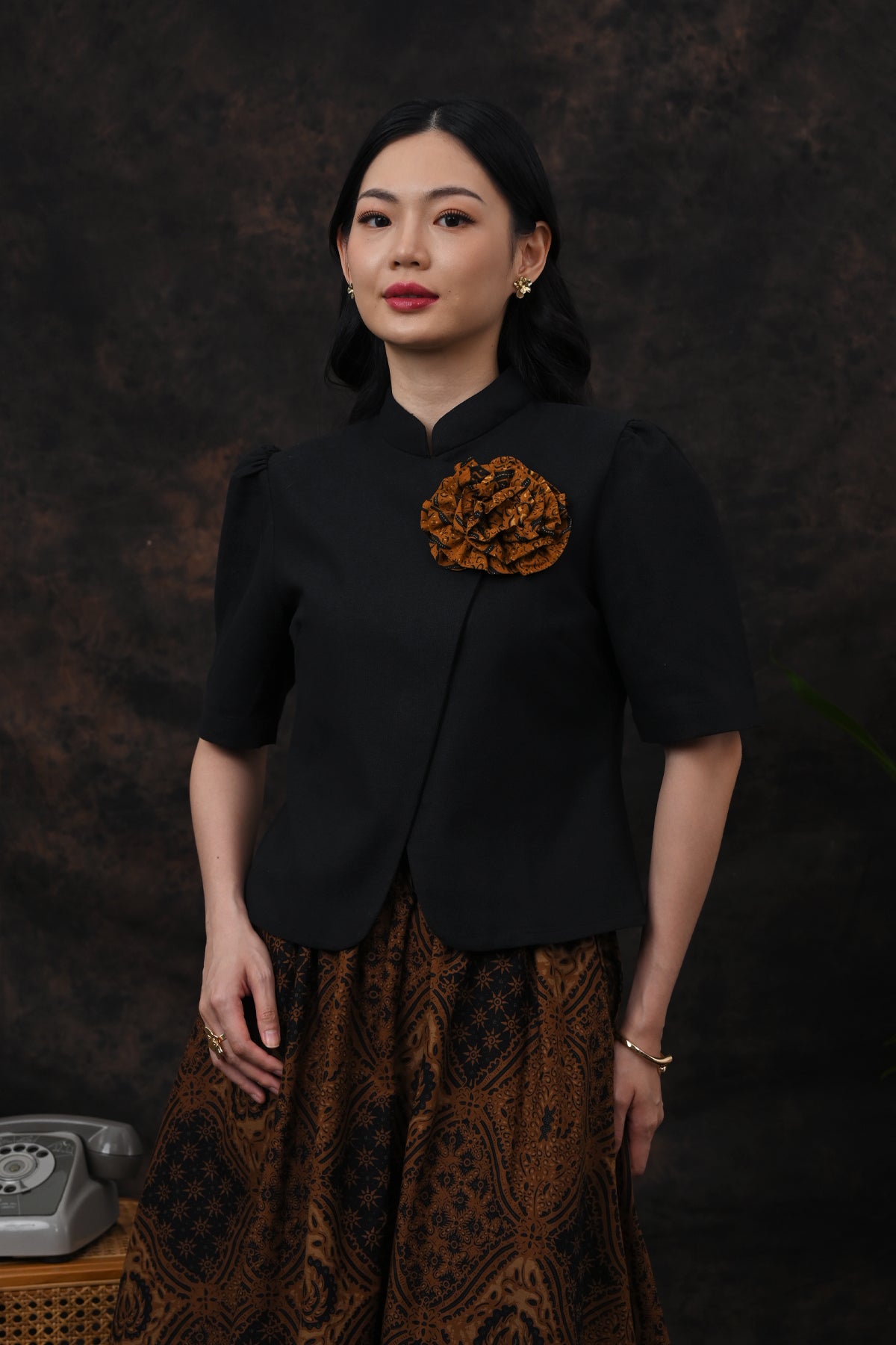 Cahaya Basic Black T6054