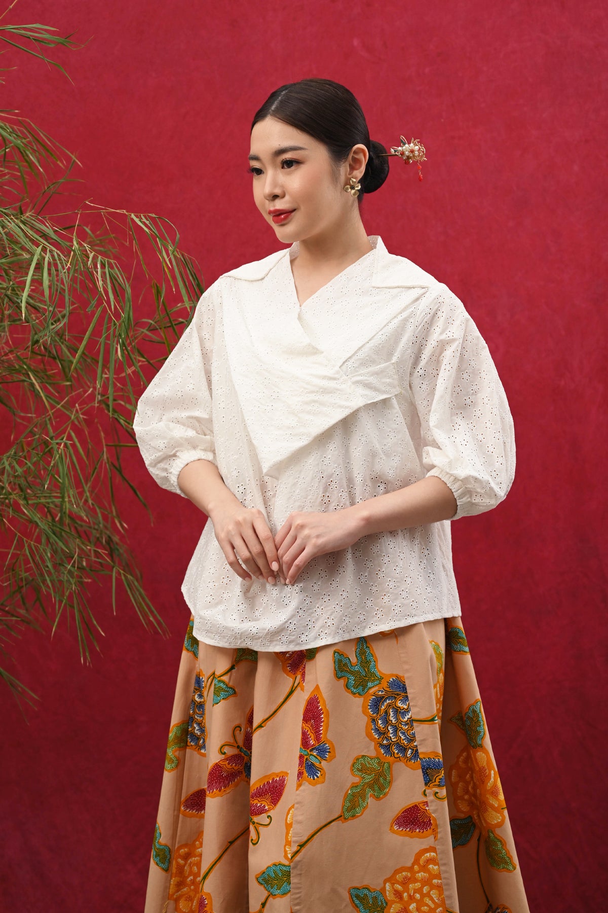 Adia Basic White CNY T5239