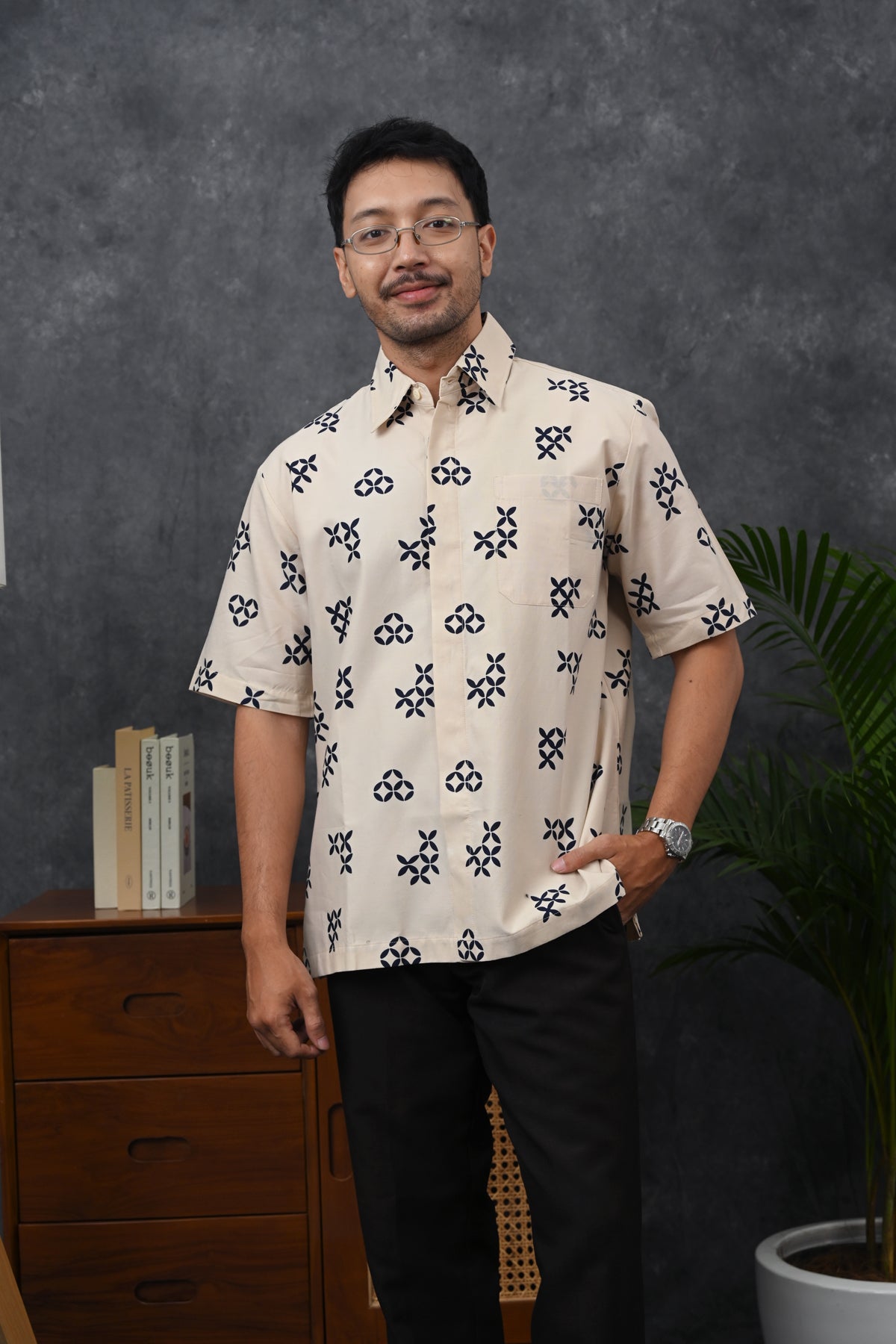 Hano Kontemporer Short M0388