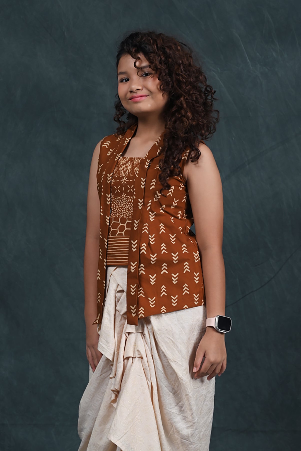 Kebaya Garut Sleeveless Brown K0003