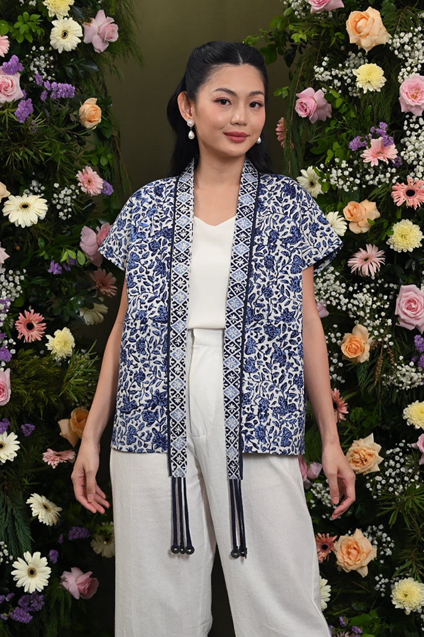 Outer Koin Short Cirebon T4198