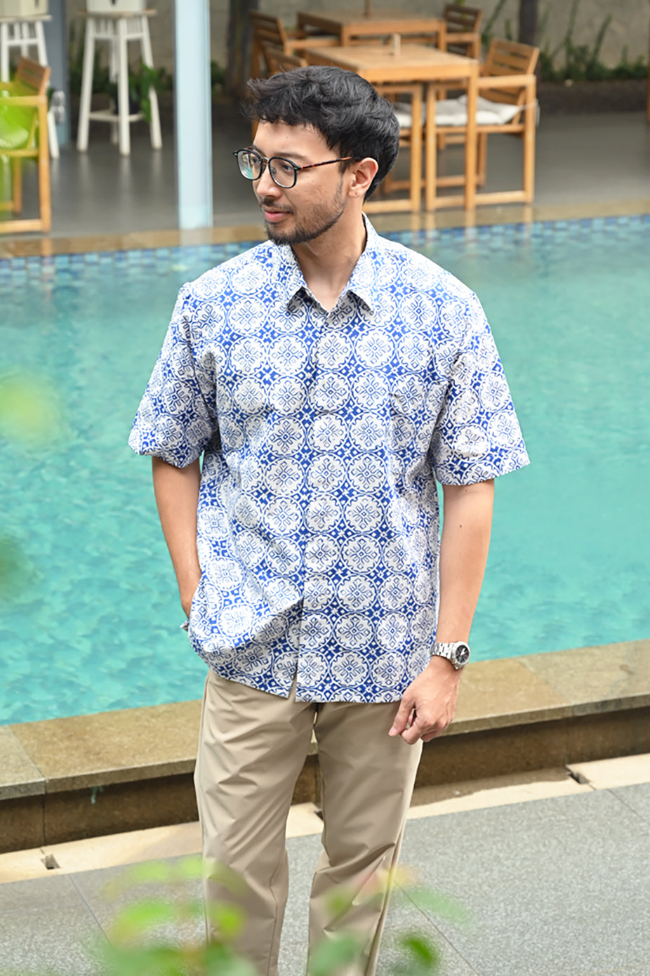 Jlamprang Whiteblue Short M0308