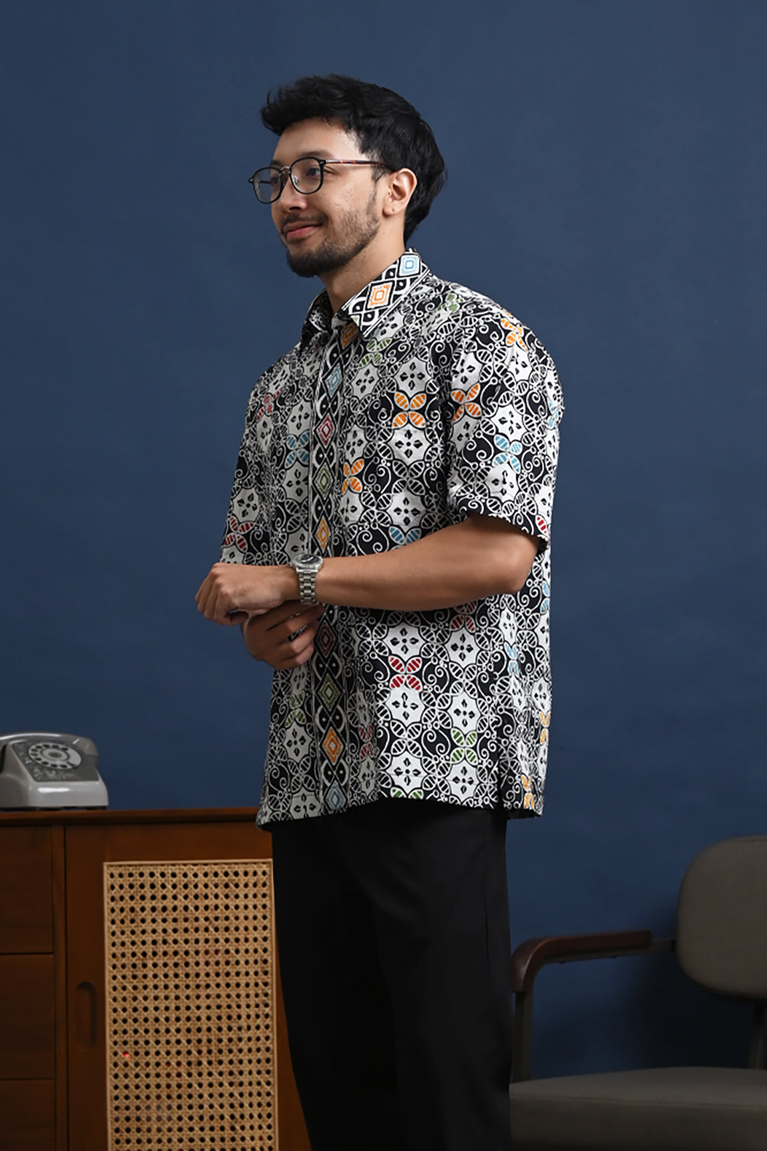 Banawa Wonogiren Black Short M0288