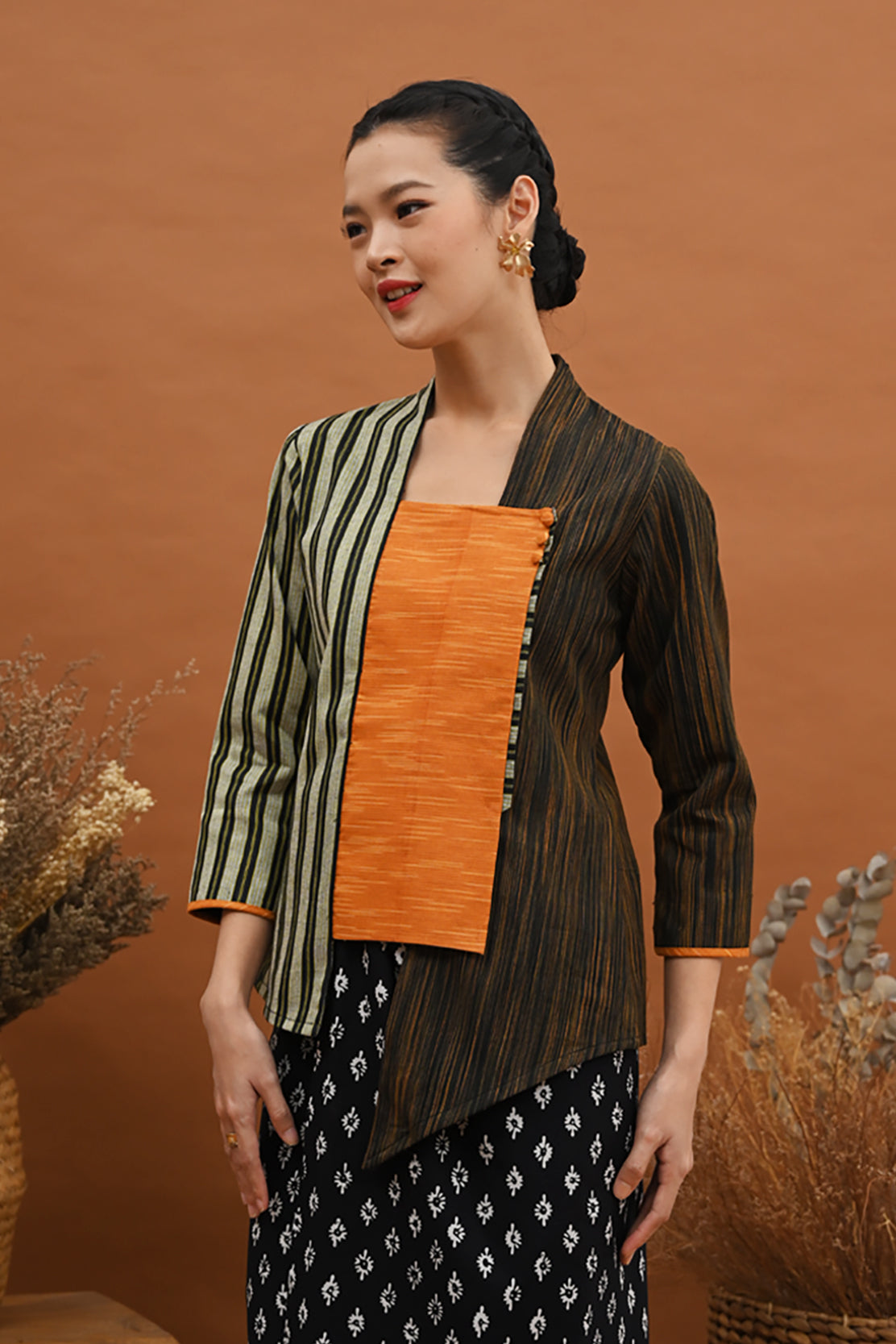 Ajeng Kartini Lurik Long T2859