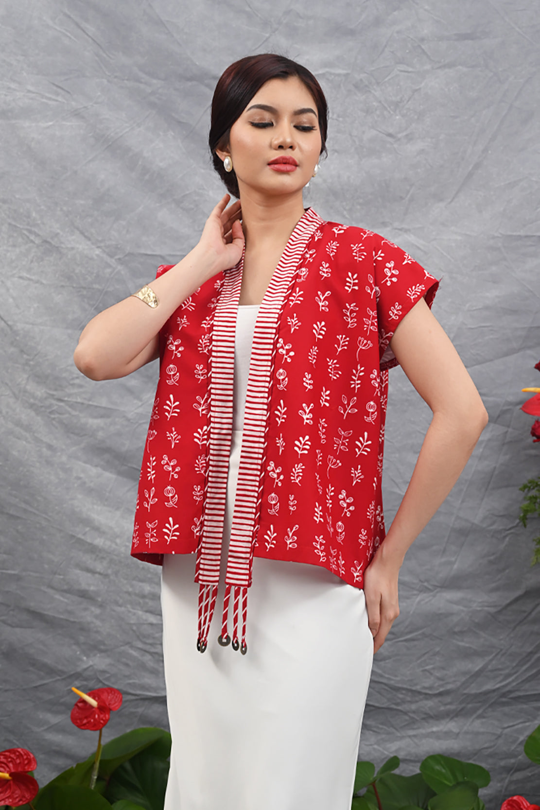 Outer Koin Short Garut Merah Putih T4533