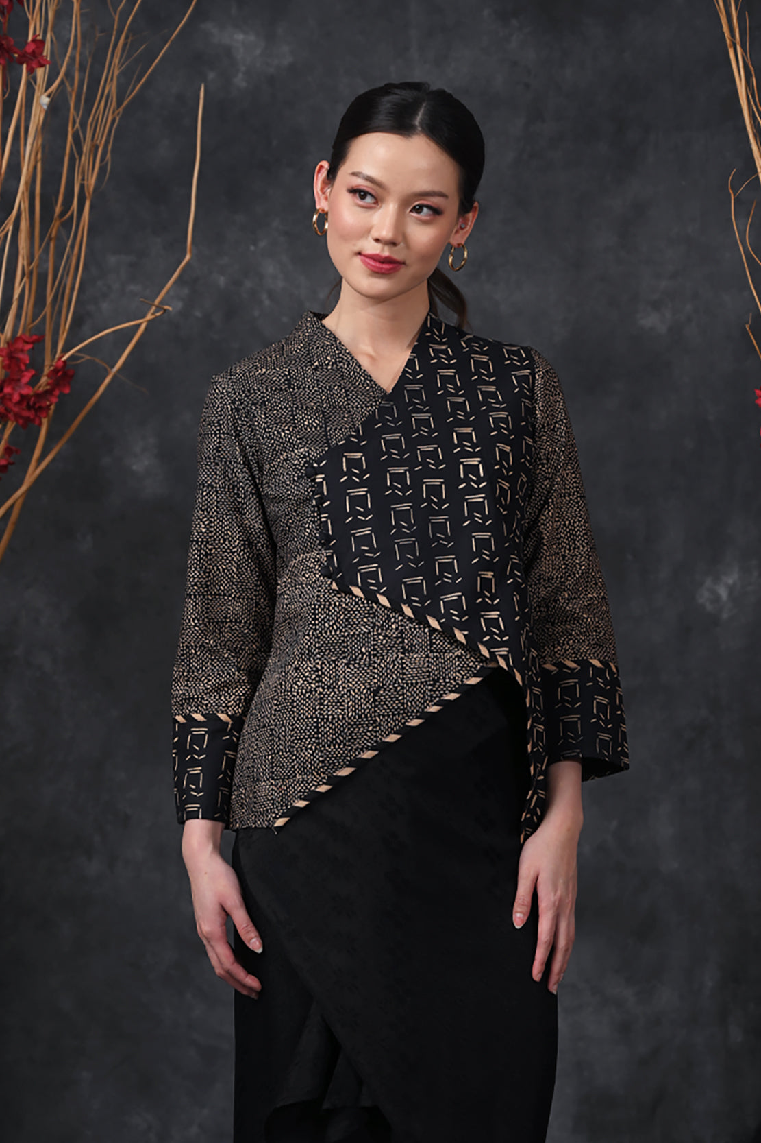 Saskia Garut Cemani T4818