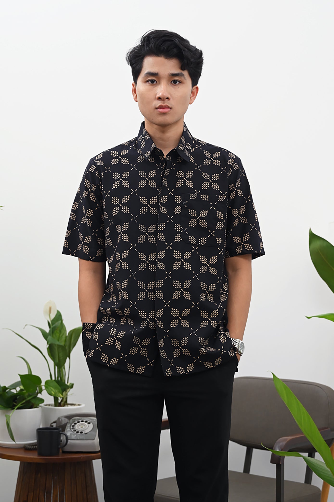 Ajna Garut Short M0317