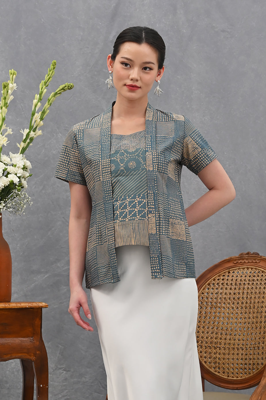 Kebaya Garut Short Blue T4013