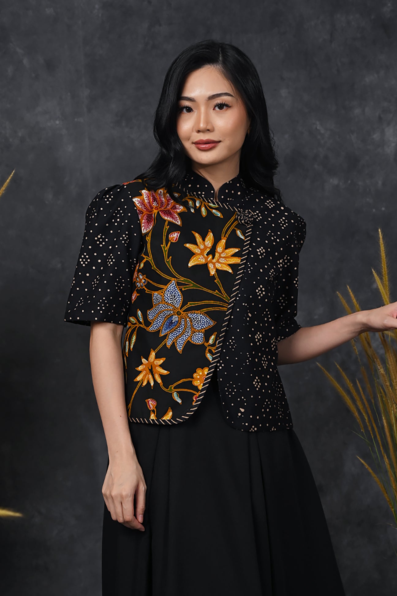 Cahaya Encim Short Cemani T4617