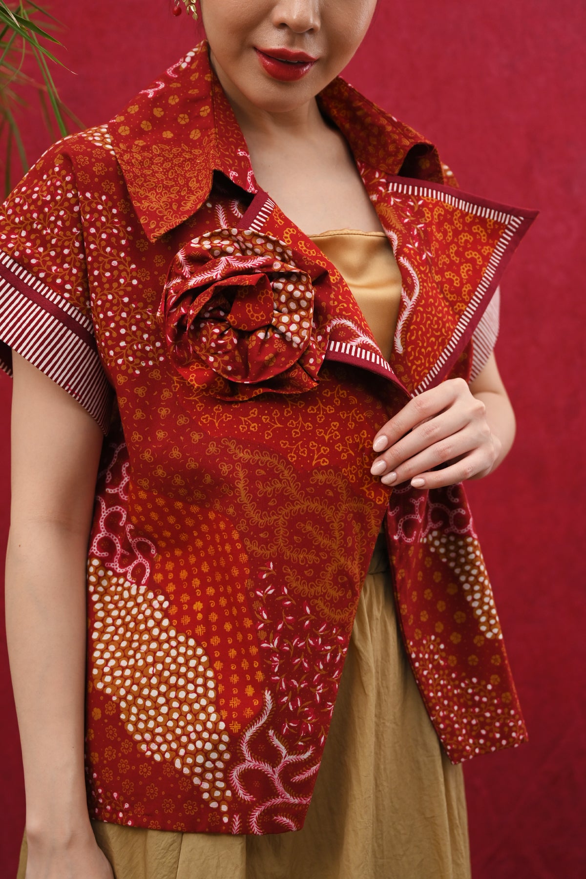 Oleka Short Encim CNY T5231