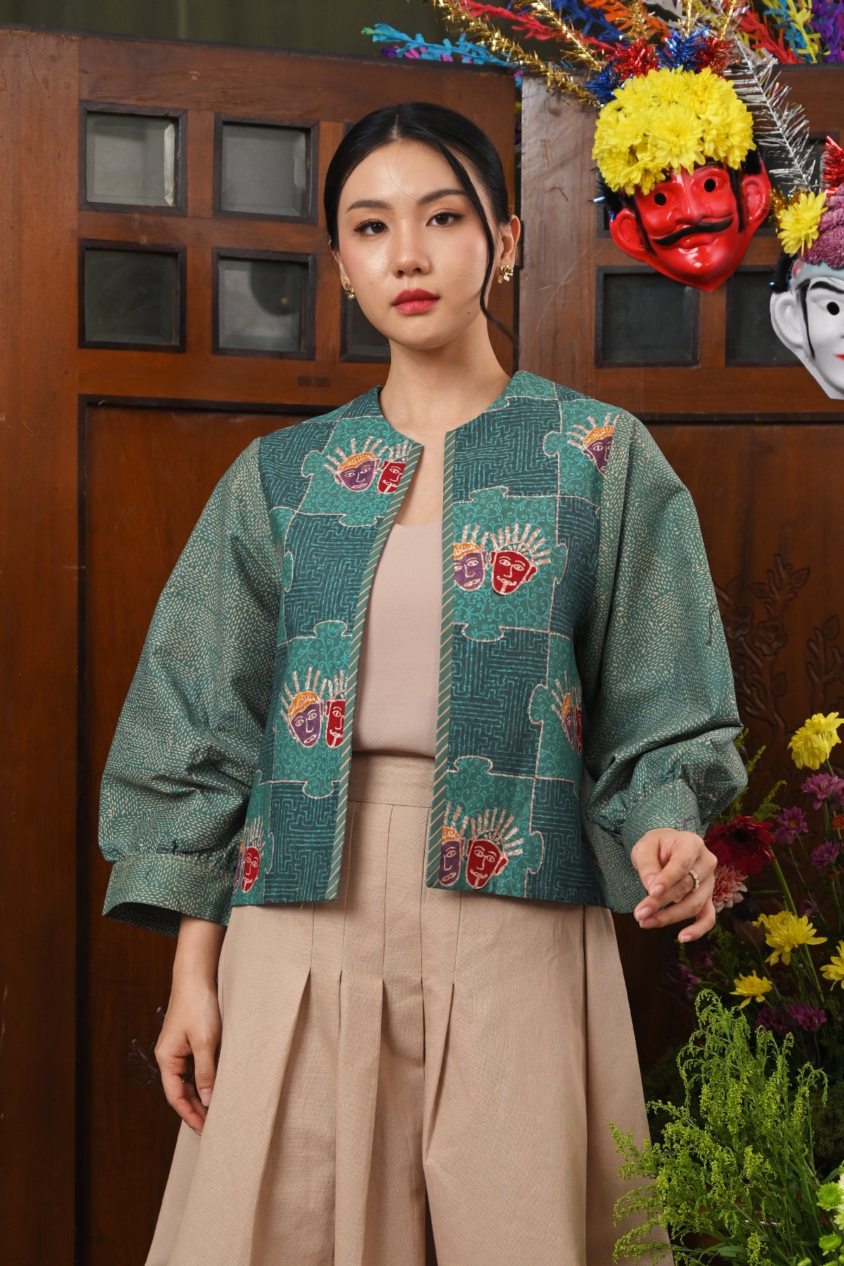 Outer Sevilla Encim Betawi T5771