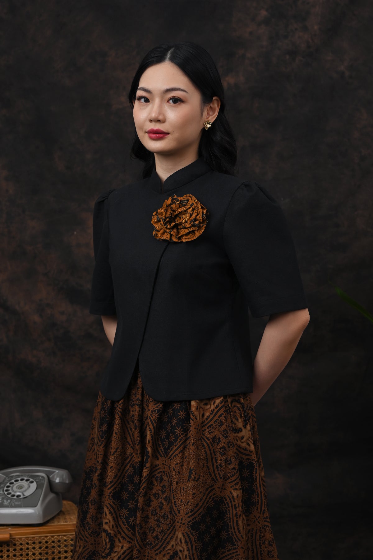 Cahaya Basic Black T6054