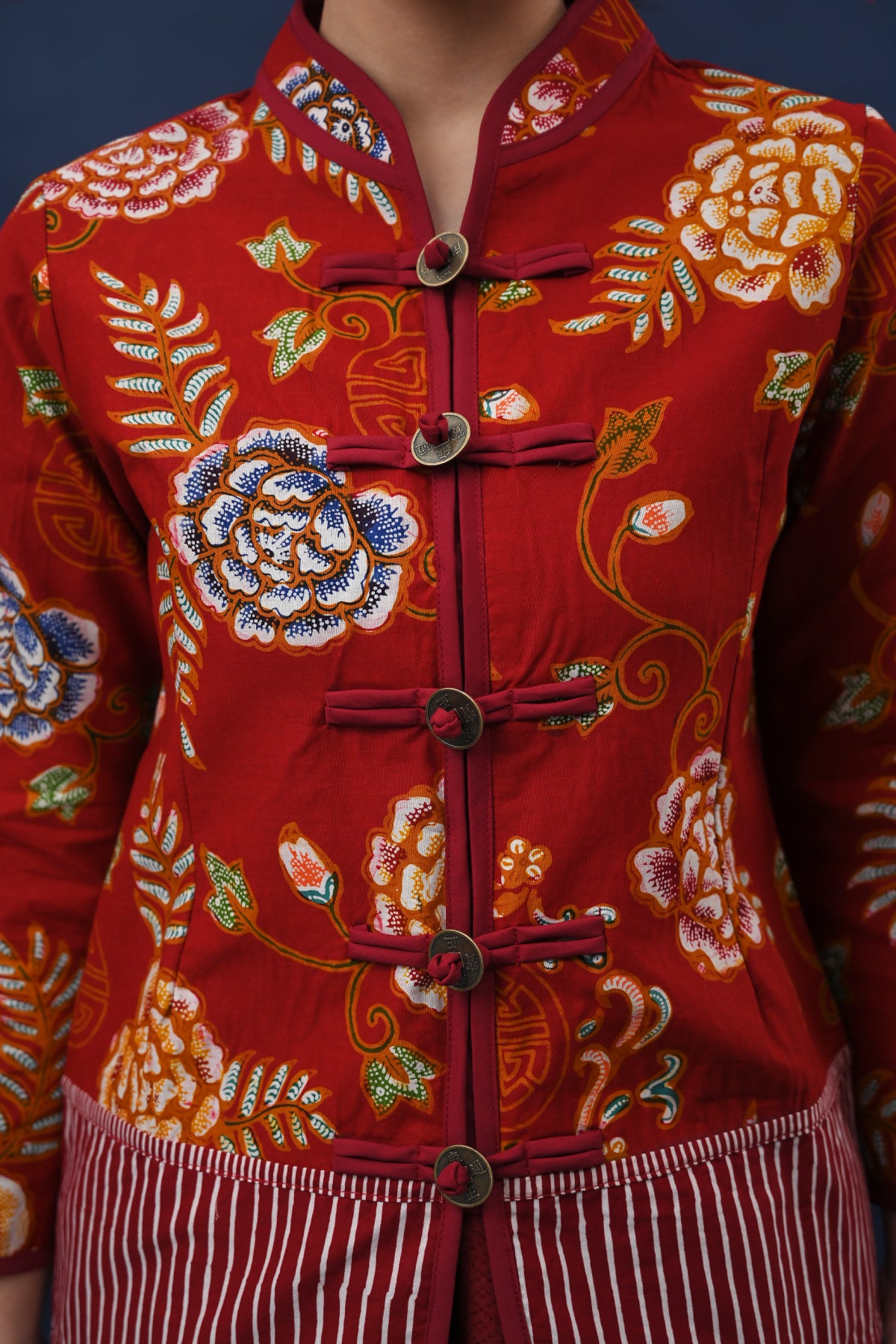 Laura Encim CNY T5329
