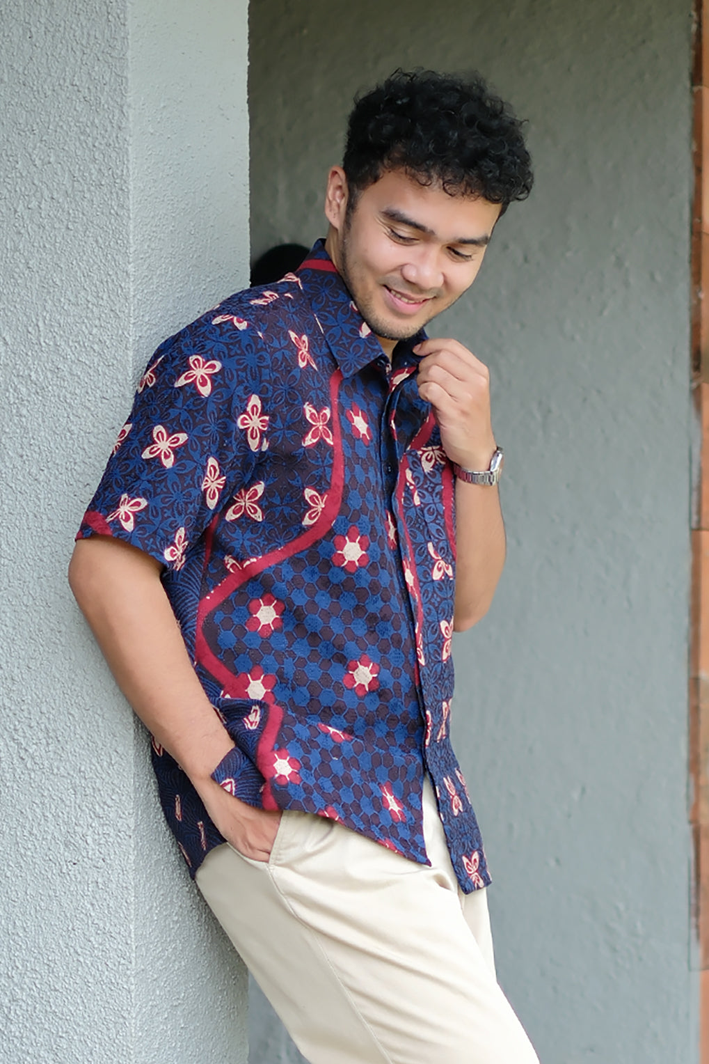 Rayya Short Blue Red M0295