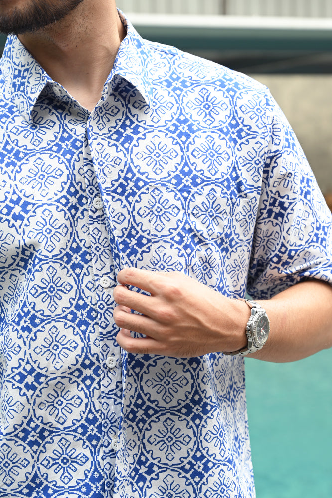 Jlamprang Whiteblue Short M0308