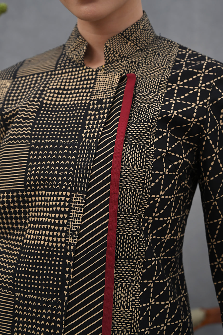 Adisty Long Garut Black T4023