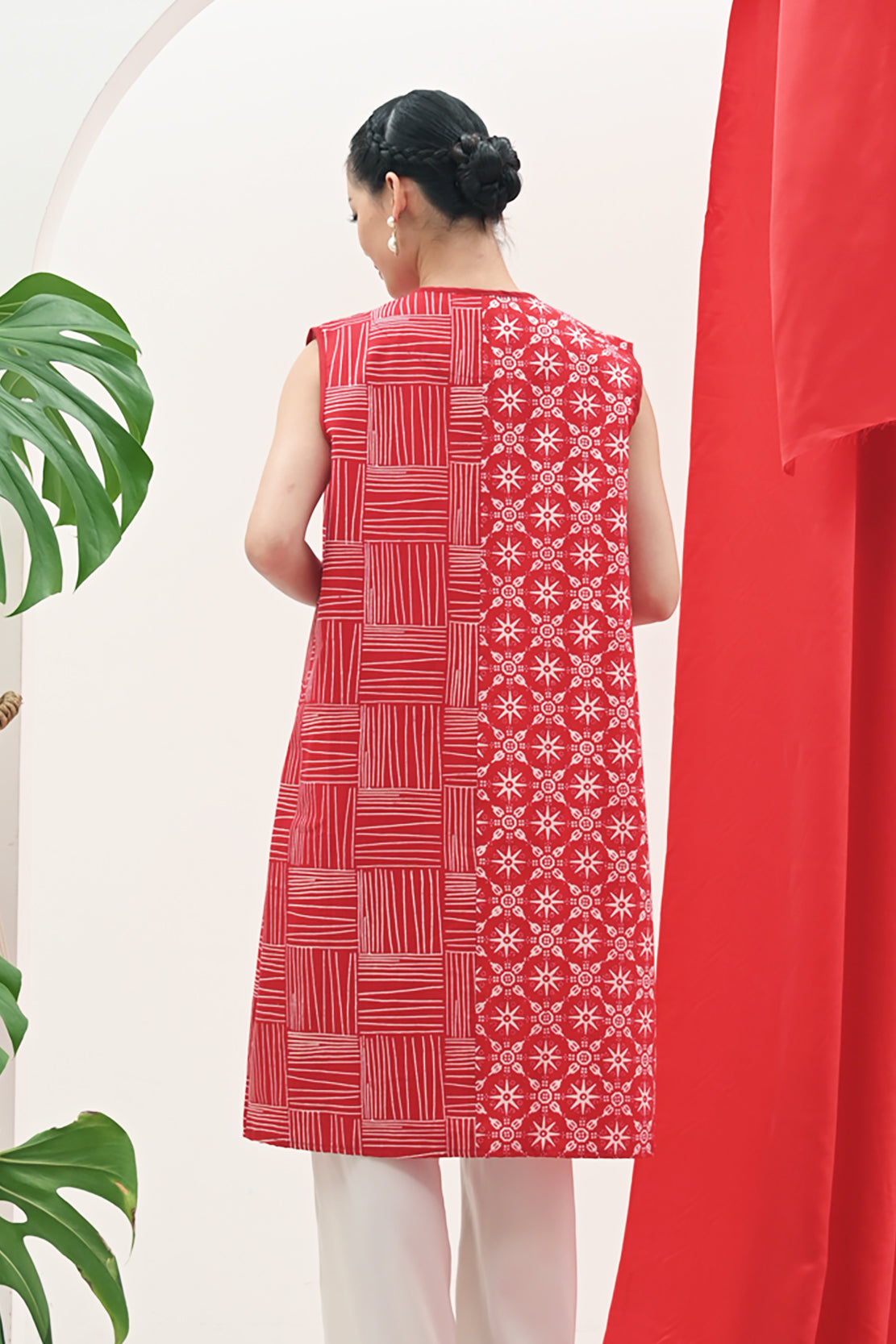 Outer Long Garut Merah Putih T3104