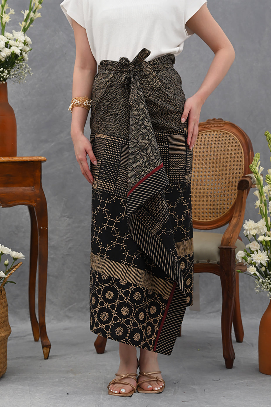 Lilit Skirt Garut Black P0476