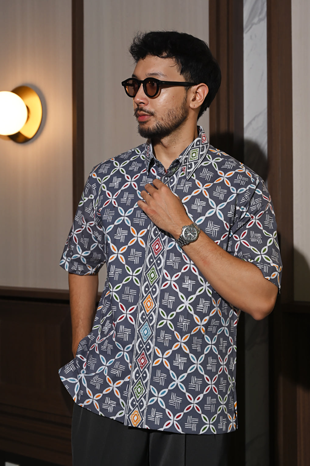 Banara Wonogiren Grey Short M0286