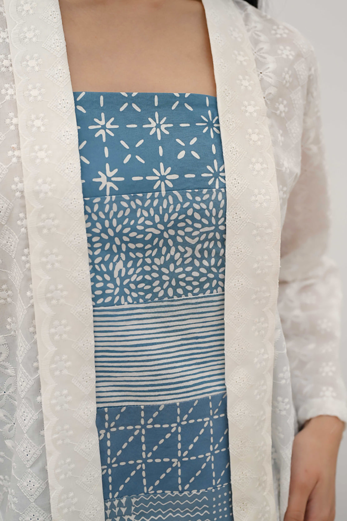 Aling Basic White T3990