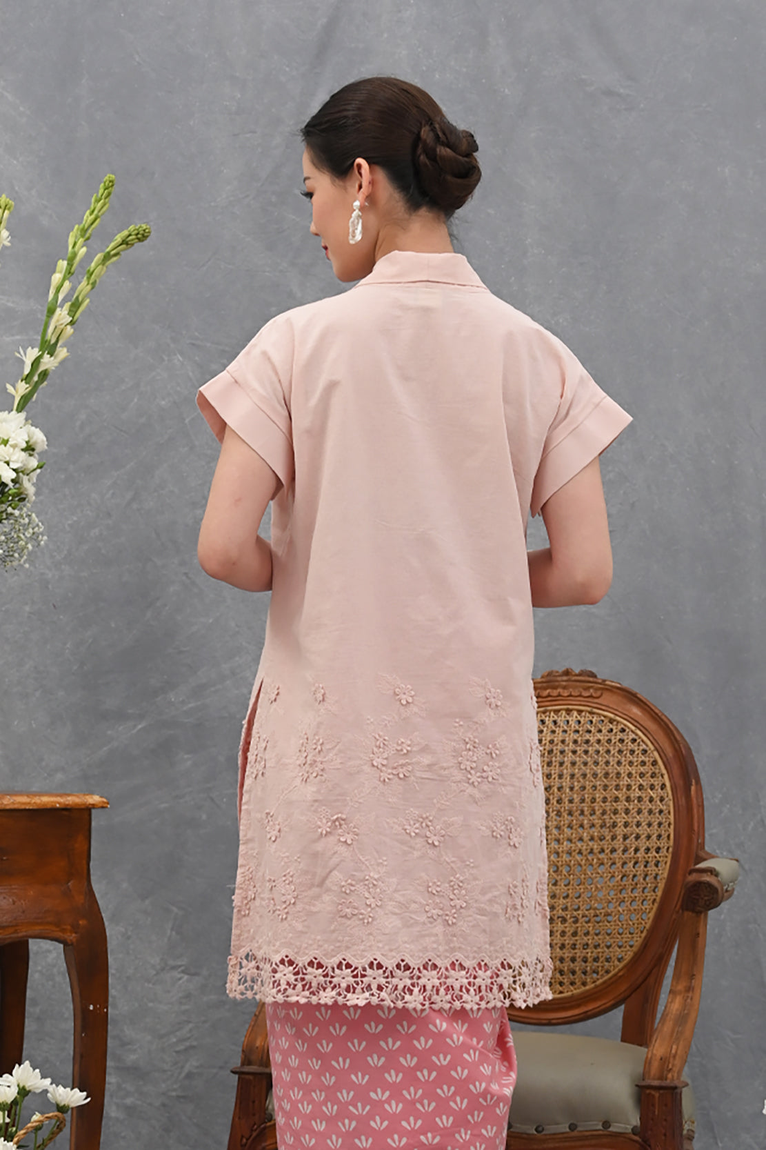 Kebaya Aling Short Basic Pink T4050