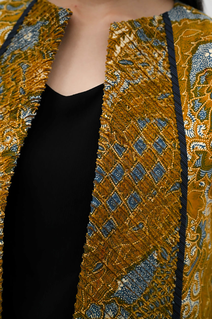 Outer Amasti Rmb T3979