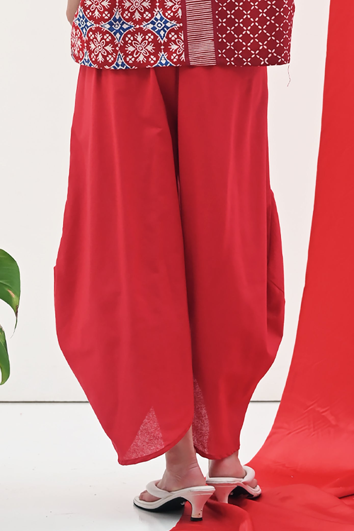 Coral Pants Merah P0223