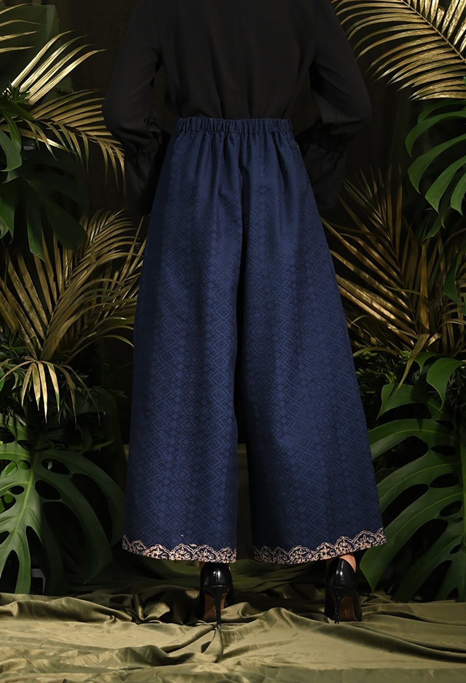 Halmahera Blue Sembagi Rayya P0201