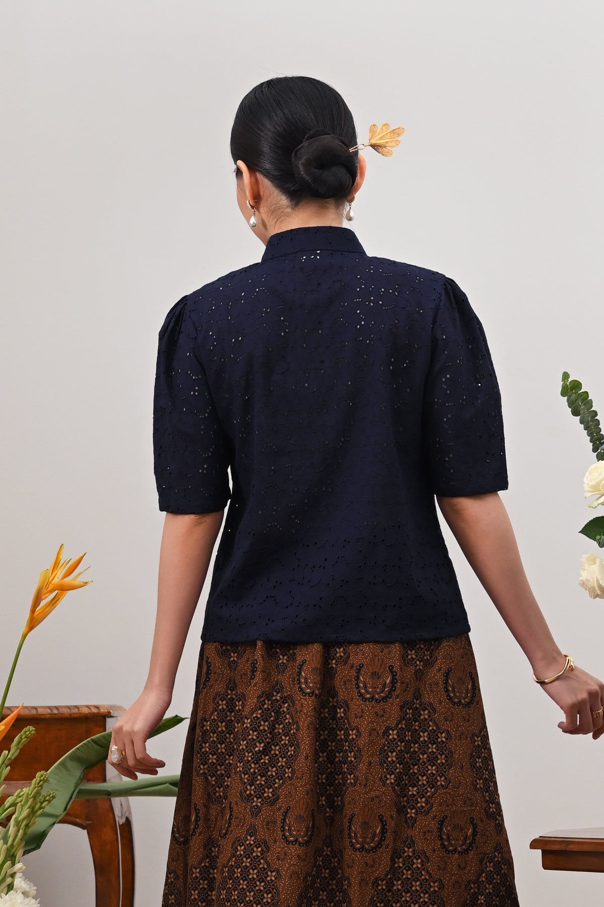 Cahaya Short Basic Navy T5584