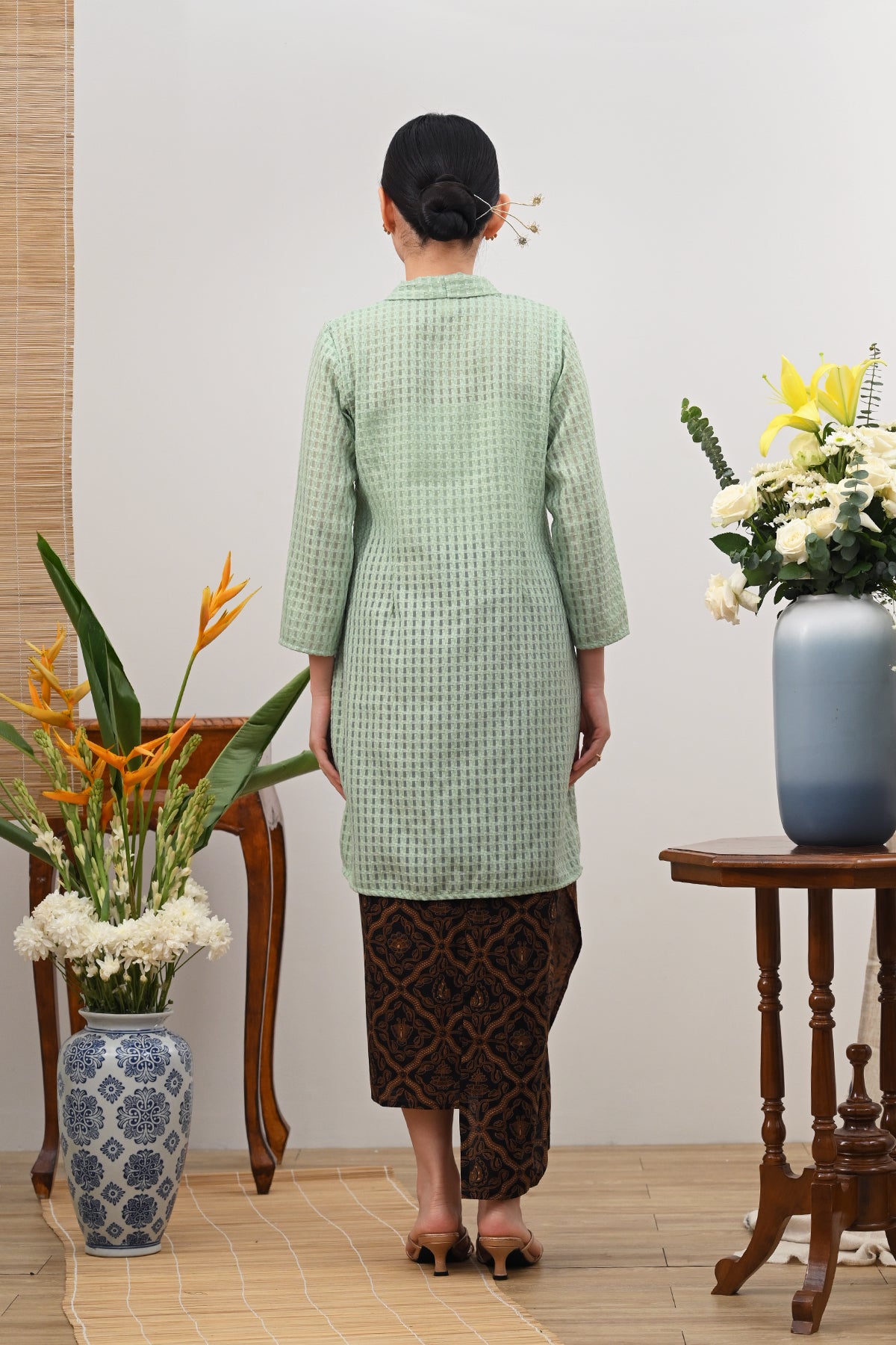 Kebaya Aling Organza Mint Basic T5615