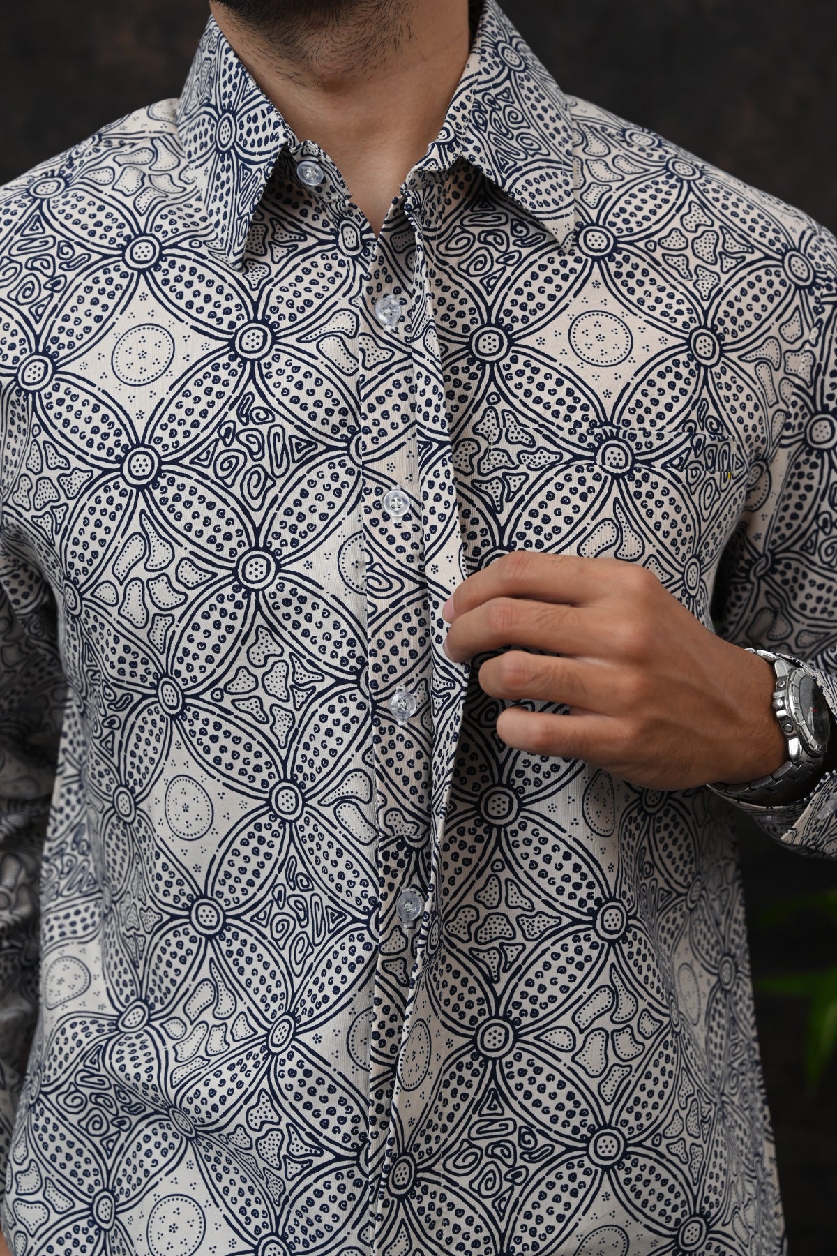 Damar Kontemporer Long L0203