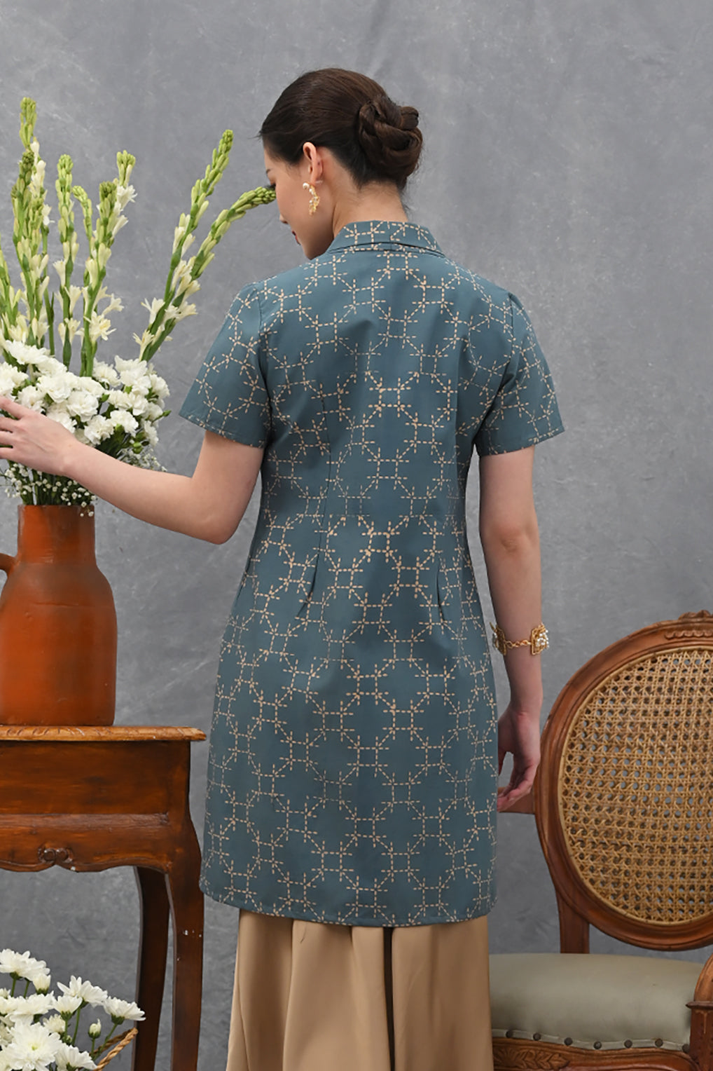 Kebaya Aling Garut Short Blue T4011