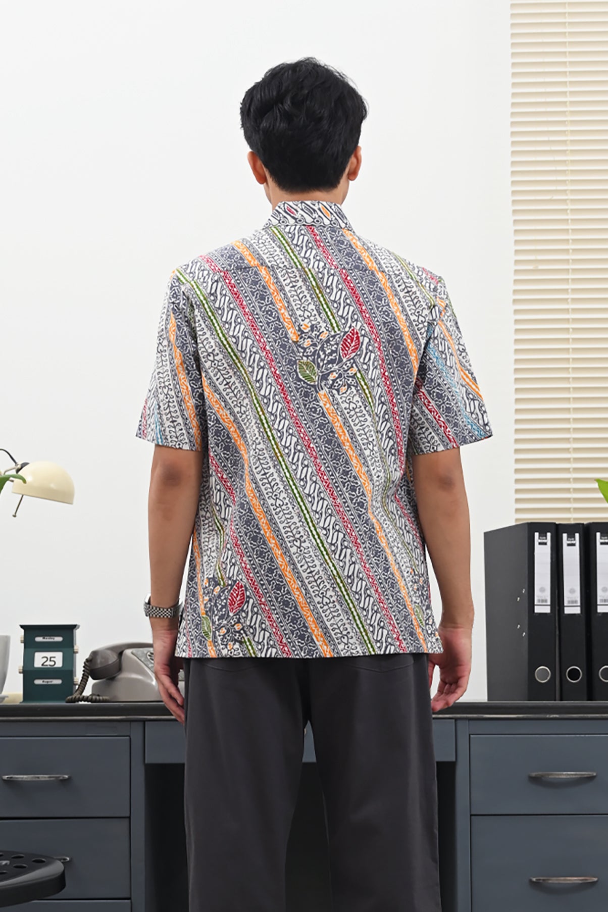 Adiwangsa Wonogiren Short M0323