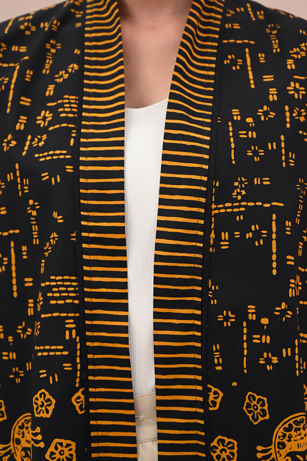 Outer Koin Short Garut T4277