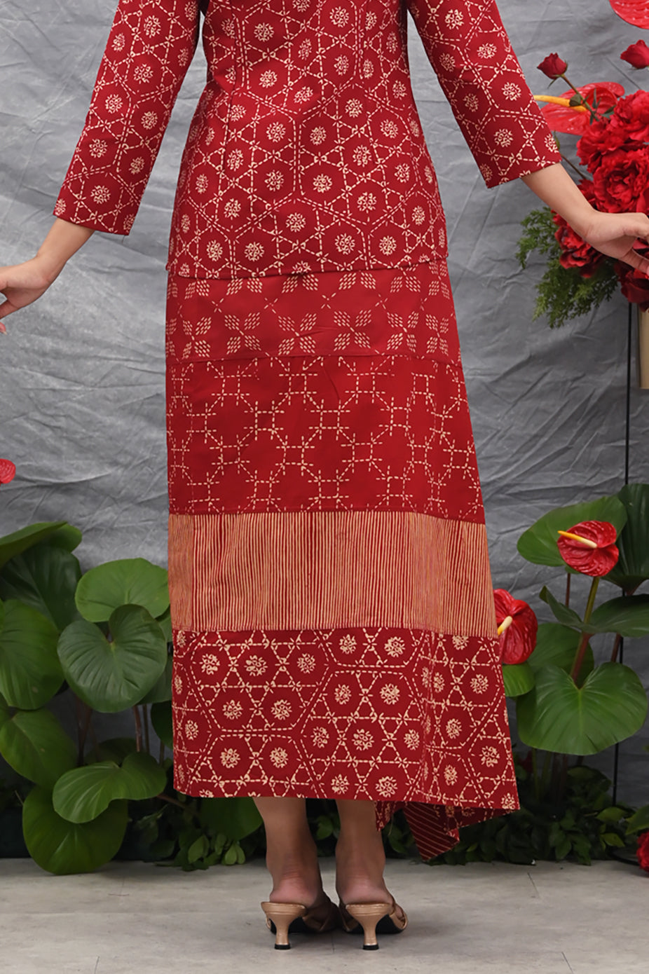 Lilit Skirt Garut Merah P0531