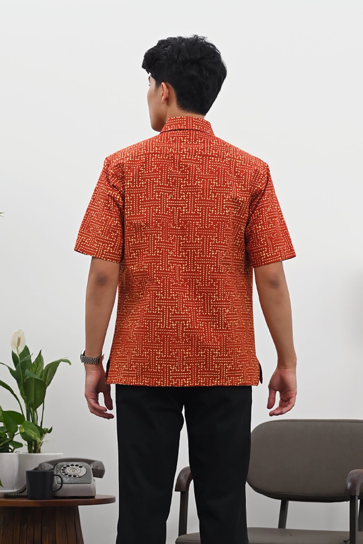 Banji Orange Garut Short M0328