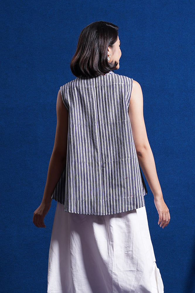 Okta Sleeveless Jlamprang T2605