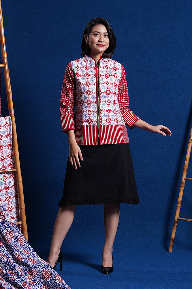 Cindy Jlamprang T2717