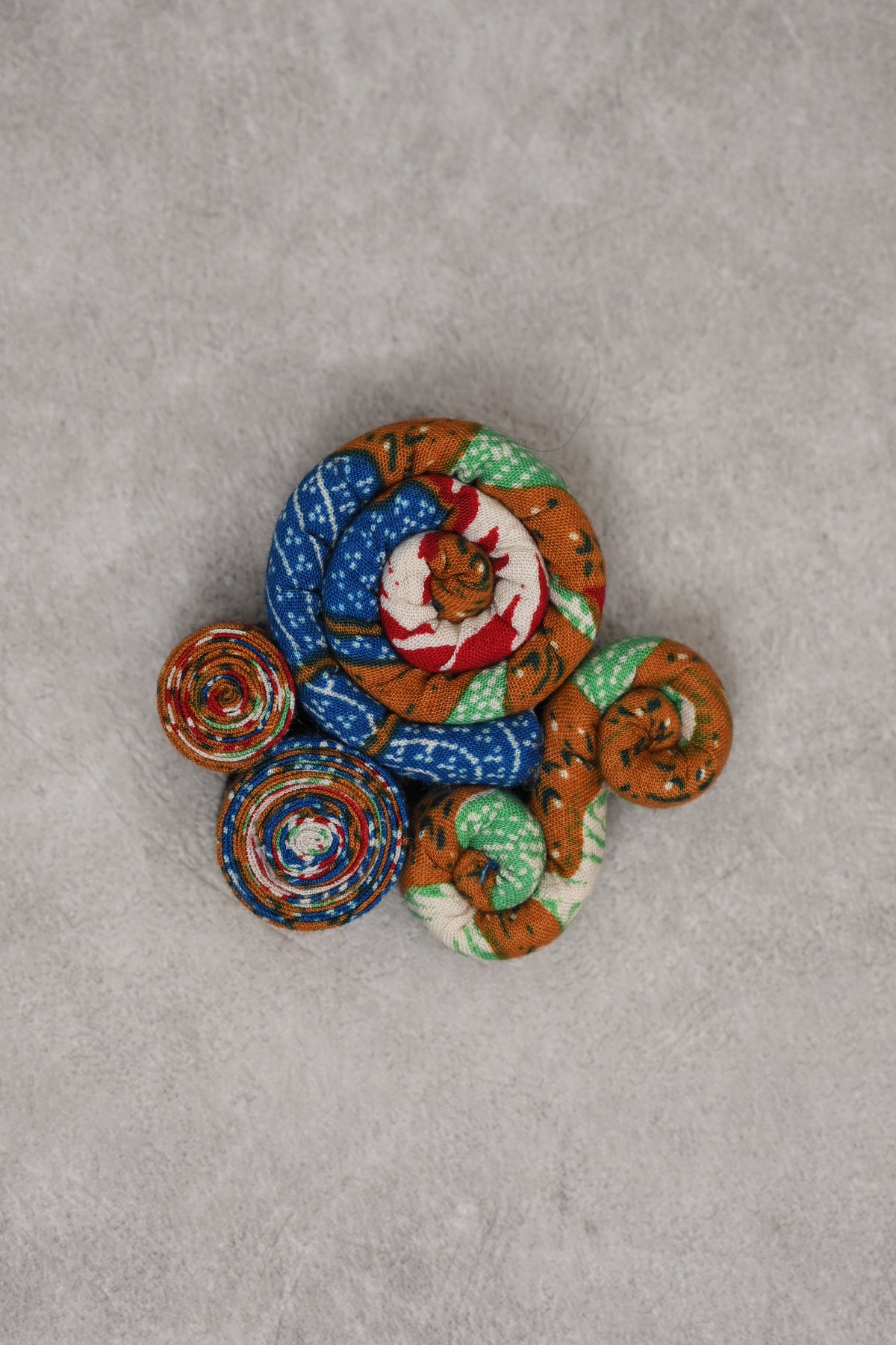 Bross Bunga Sulur A0140